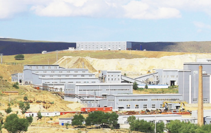 国城矿业“蛇吞象”式收购钼矿资产，标的股权100%质押，资金缺口也成难题