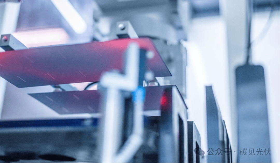 晶科能源股东减持套现19.6亿 高溢价出售亏损子公司对冲行业低谷亏损