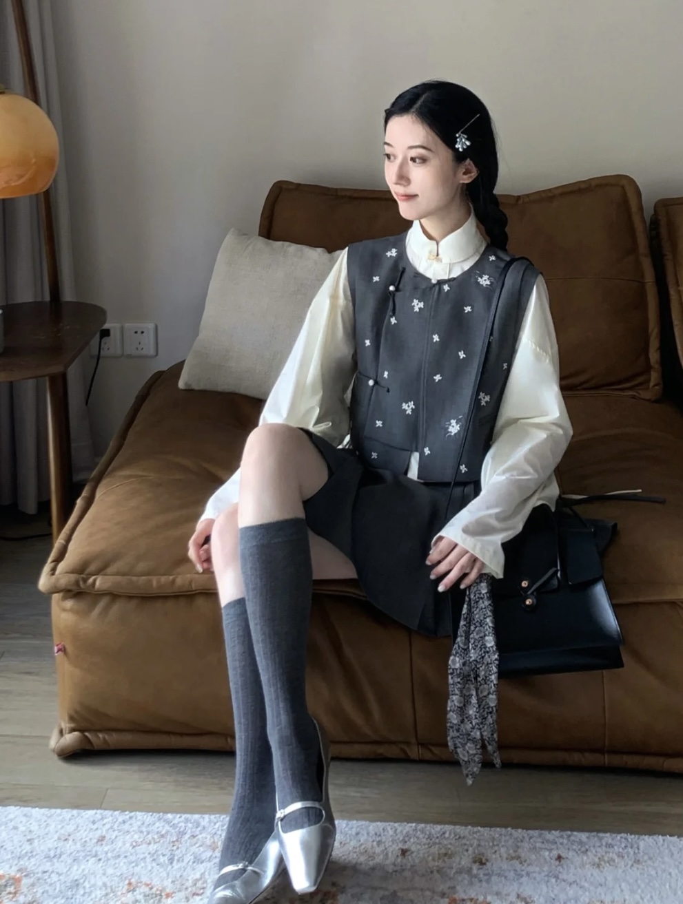 春节假期前的通勤穿搭来了！三种风格任你选，活力休闲温婉