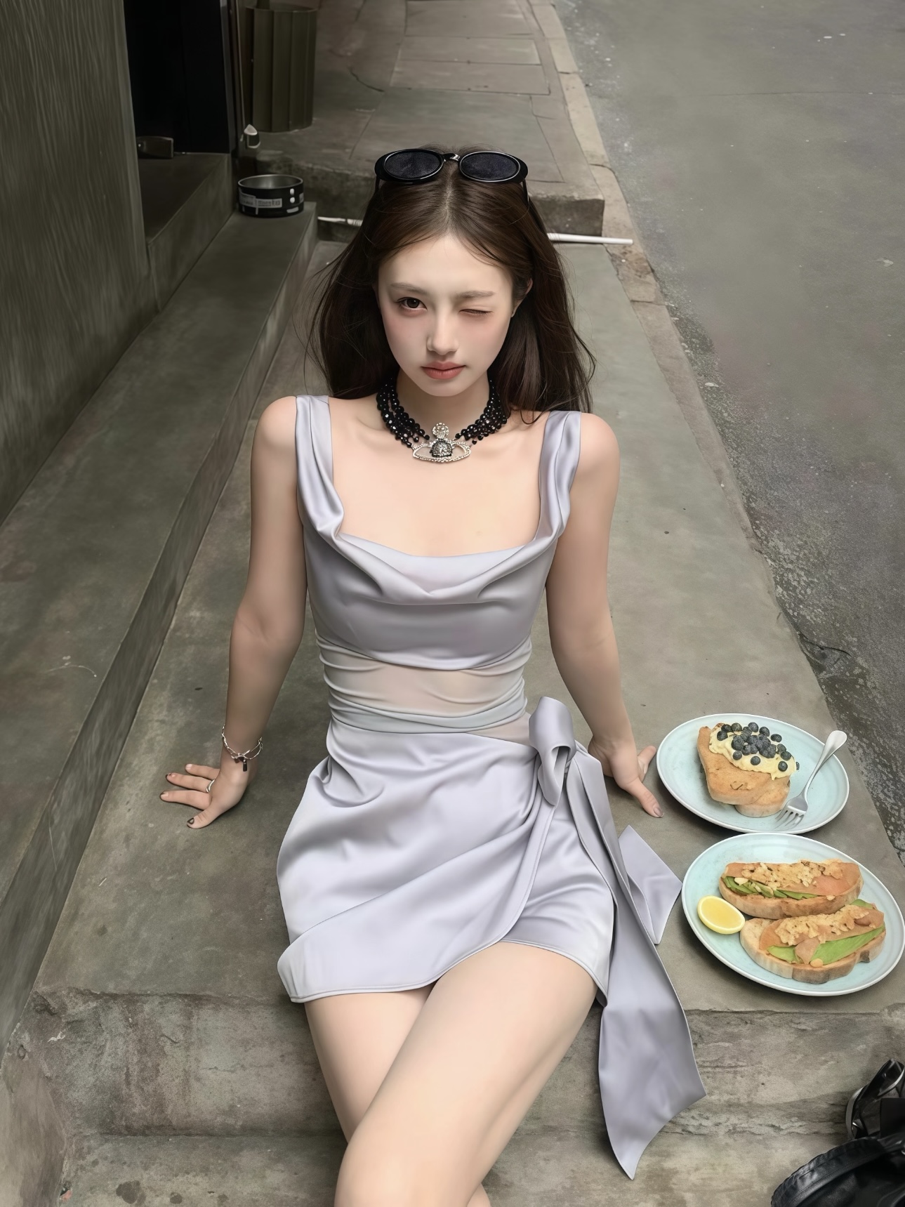 black pink限时合体引爆网络，rosé穿搭超辣妹，夏日秀出好身材