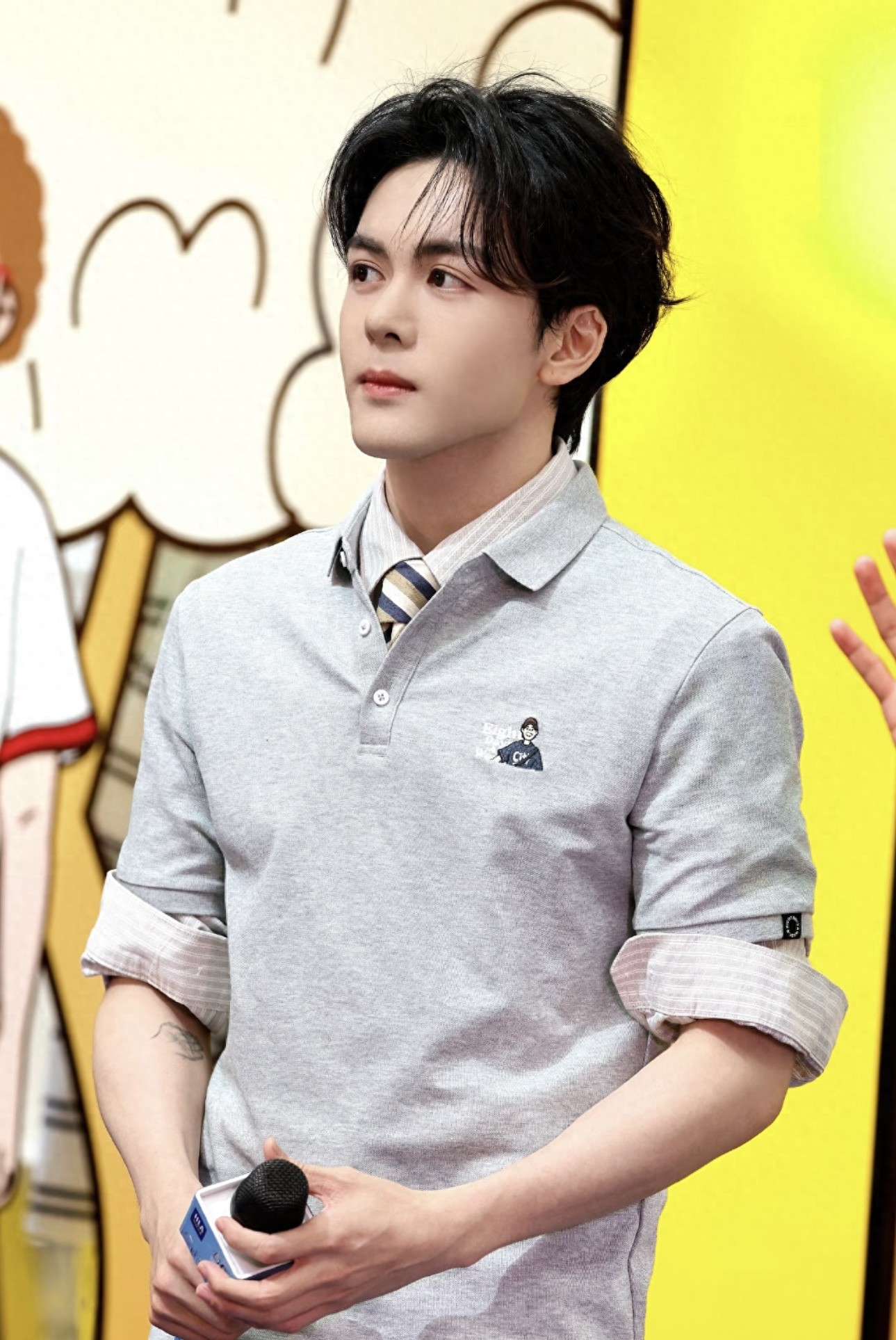 曾舜晞、陈哲远穿搭指南：清爽又夏天，不费力的少年感