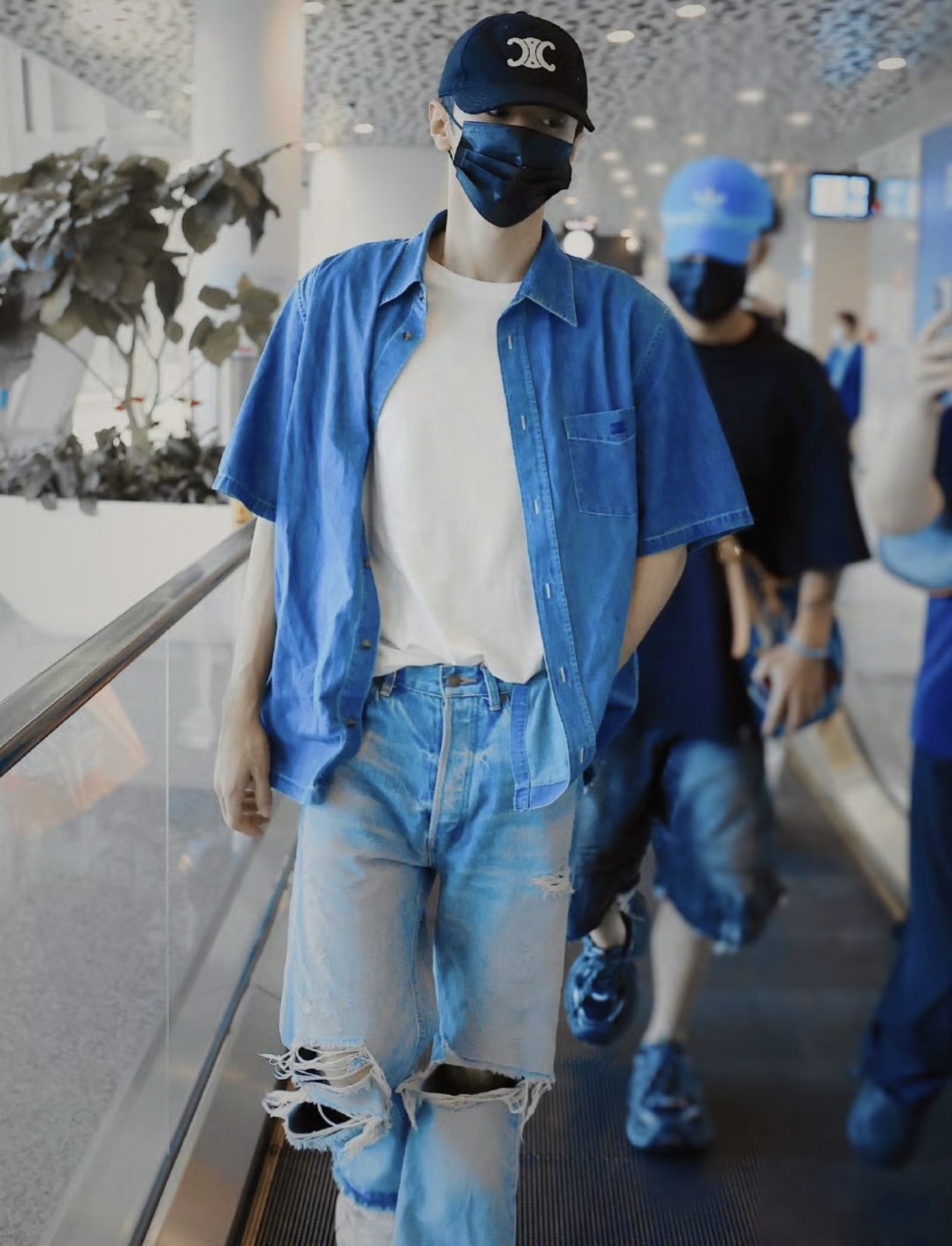 曾舜晞、陈哲远穿搭指南：清爽又夏天，不费力的少年感