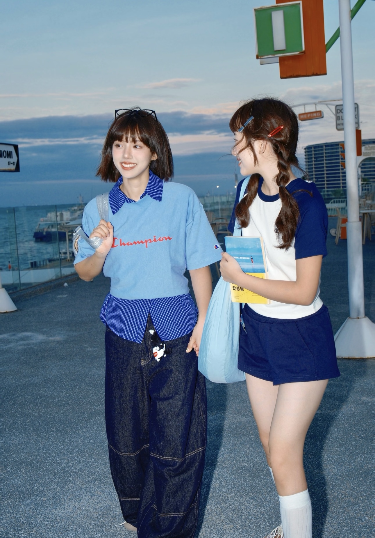 12套闺蜜OOTD｜跟姐妹这样穿出门，回头率也太高了吧！