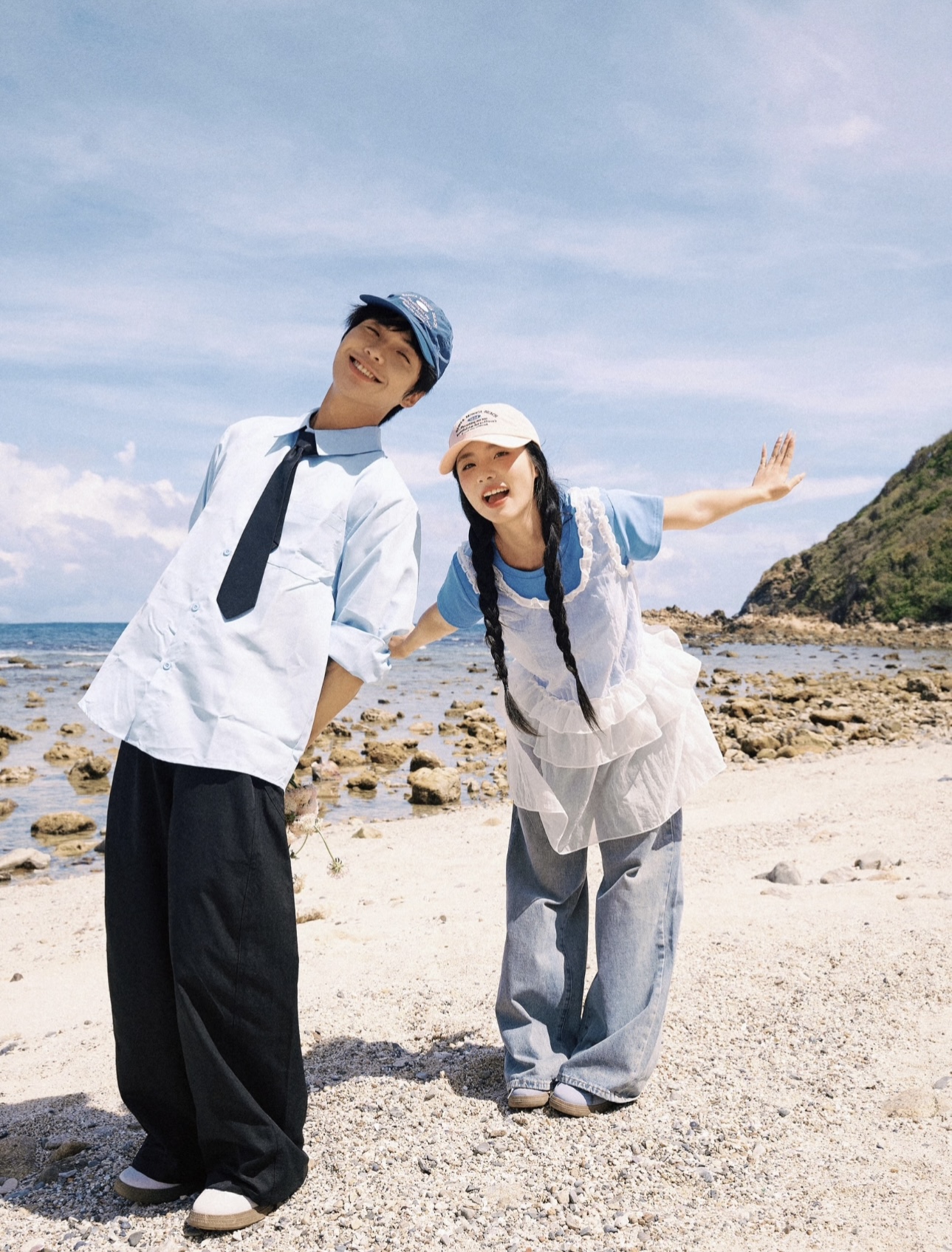 浪漫出行，爱意随行！情侣示爱穿搭你最pick哪一款