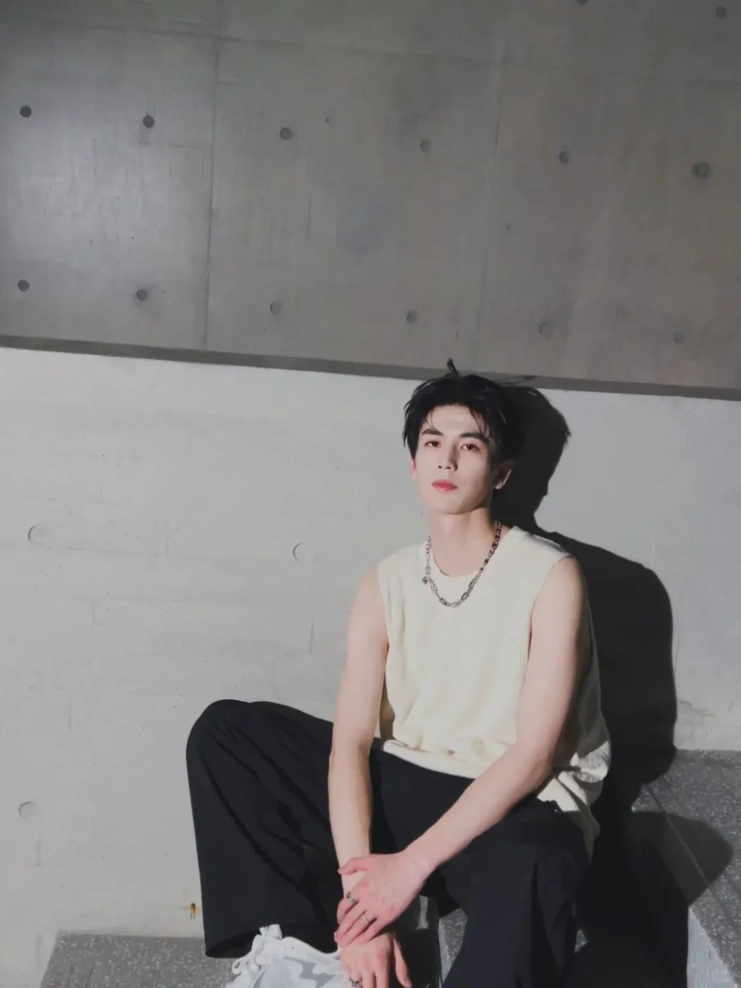 上头！张凌赫的私服品味和他的脸一样，堪称“人间艺术品”！