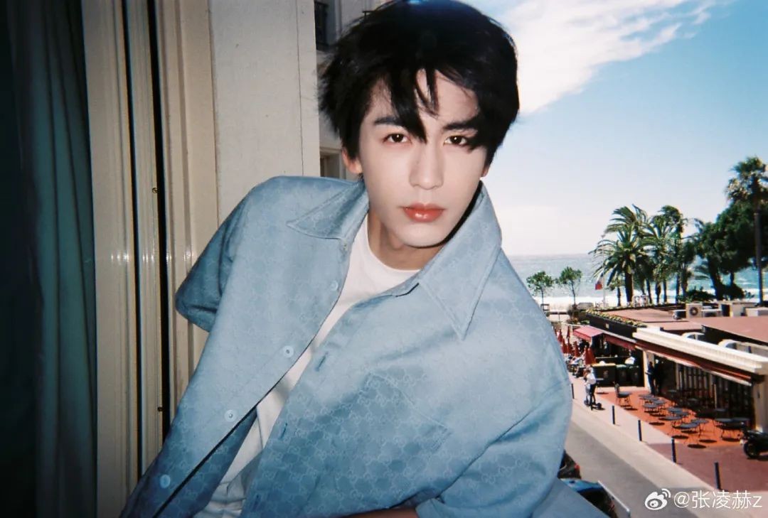 上头！张凌赫的私服品味和他的脸一样，堪称“人间艺术品”！