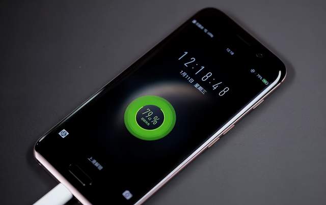 骁龙8 Elite 2即将发布，荣耀Magic 8将成为首款搭载该芯片手机