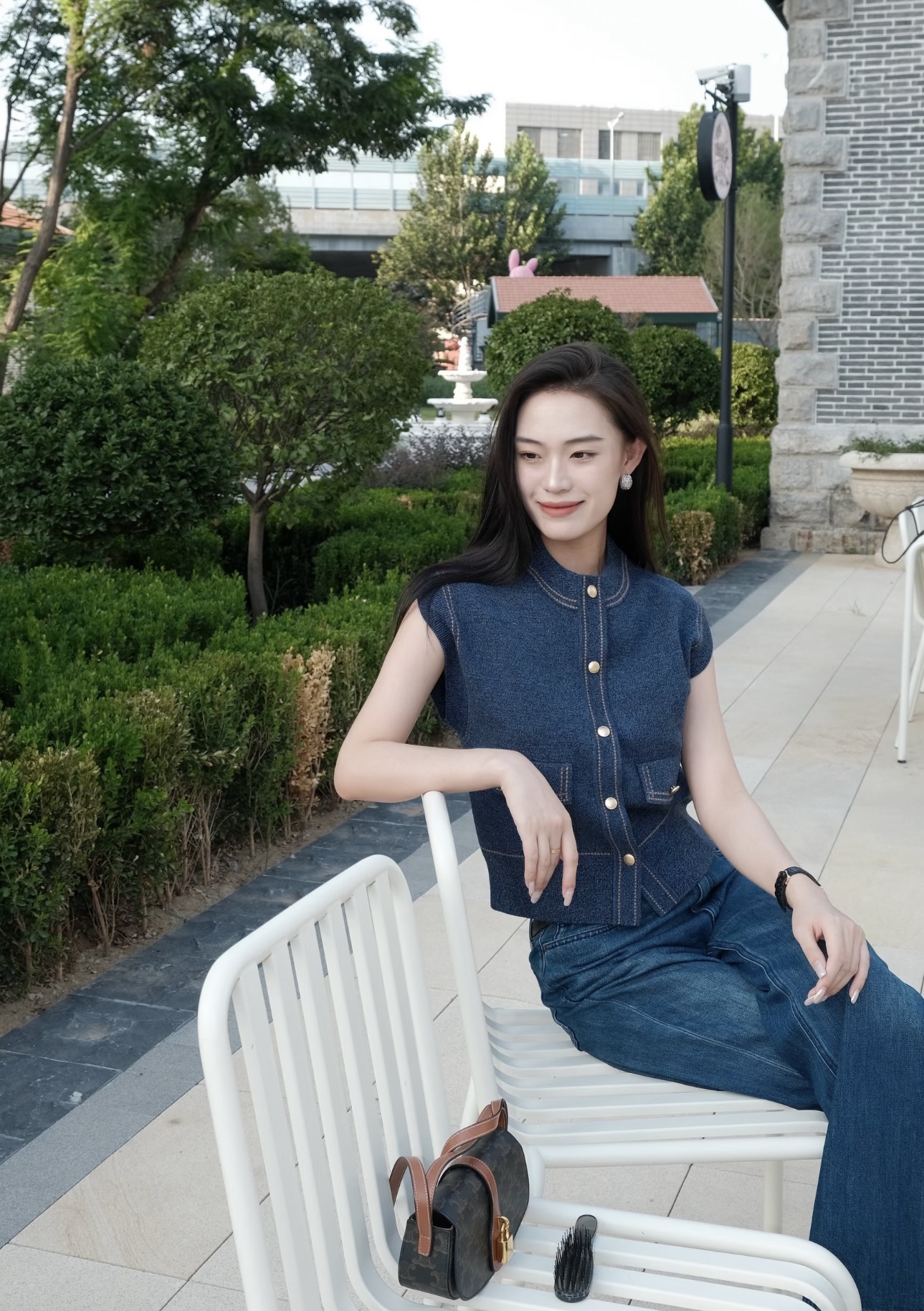 OVV剧里剧外的高级感|通勤穿搭穿不腻，气场全开的高智感