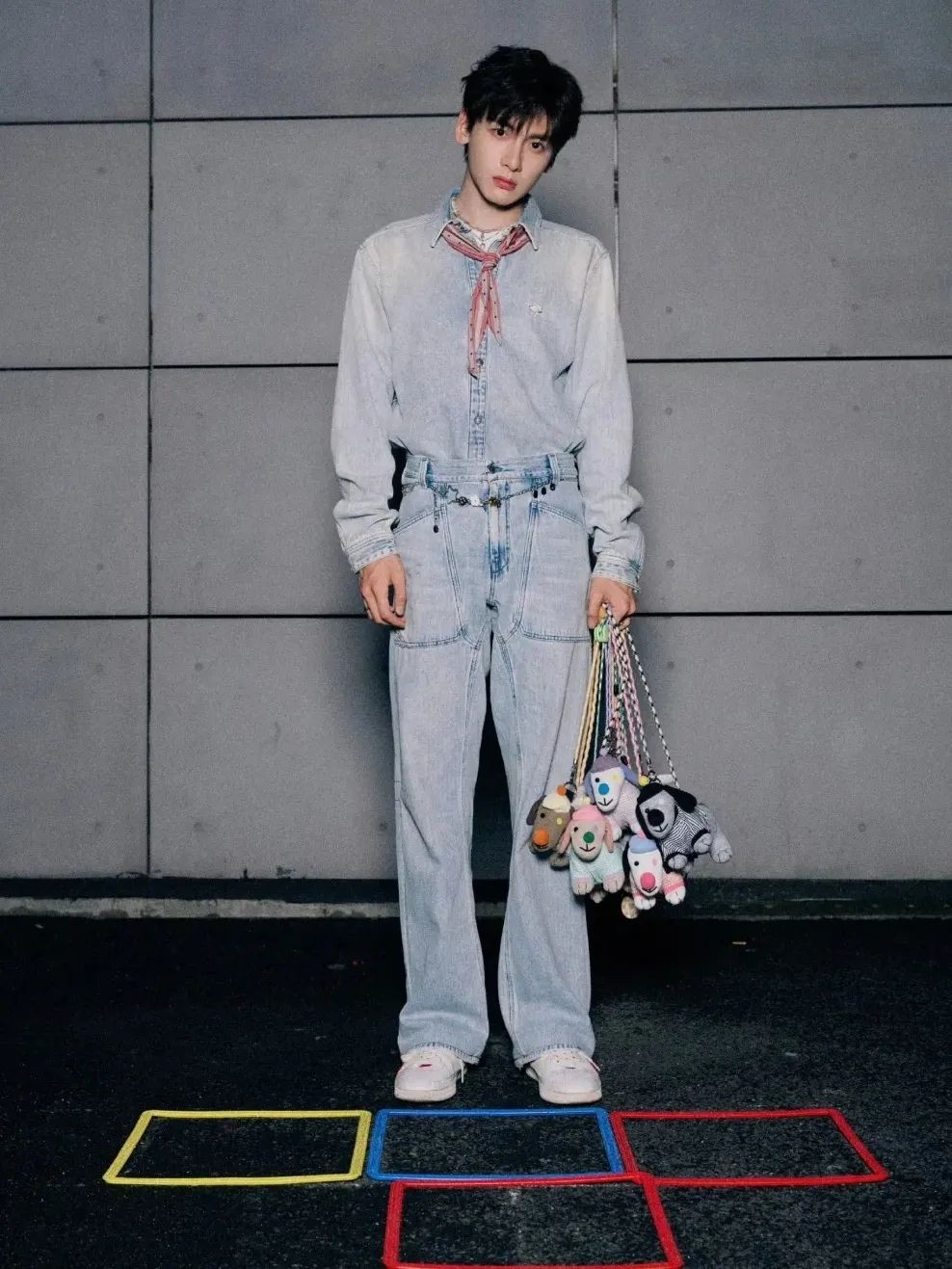 教你低门槛复制宋威龙张凌赫的“牛仔氛围感”穿搭秘诀！