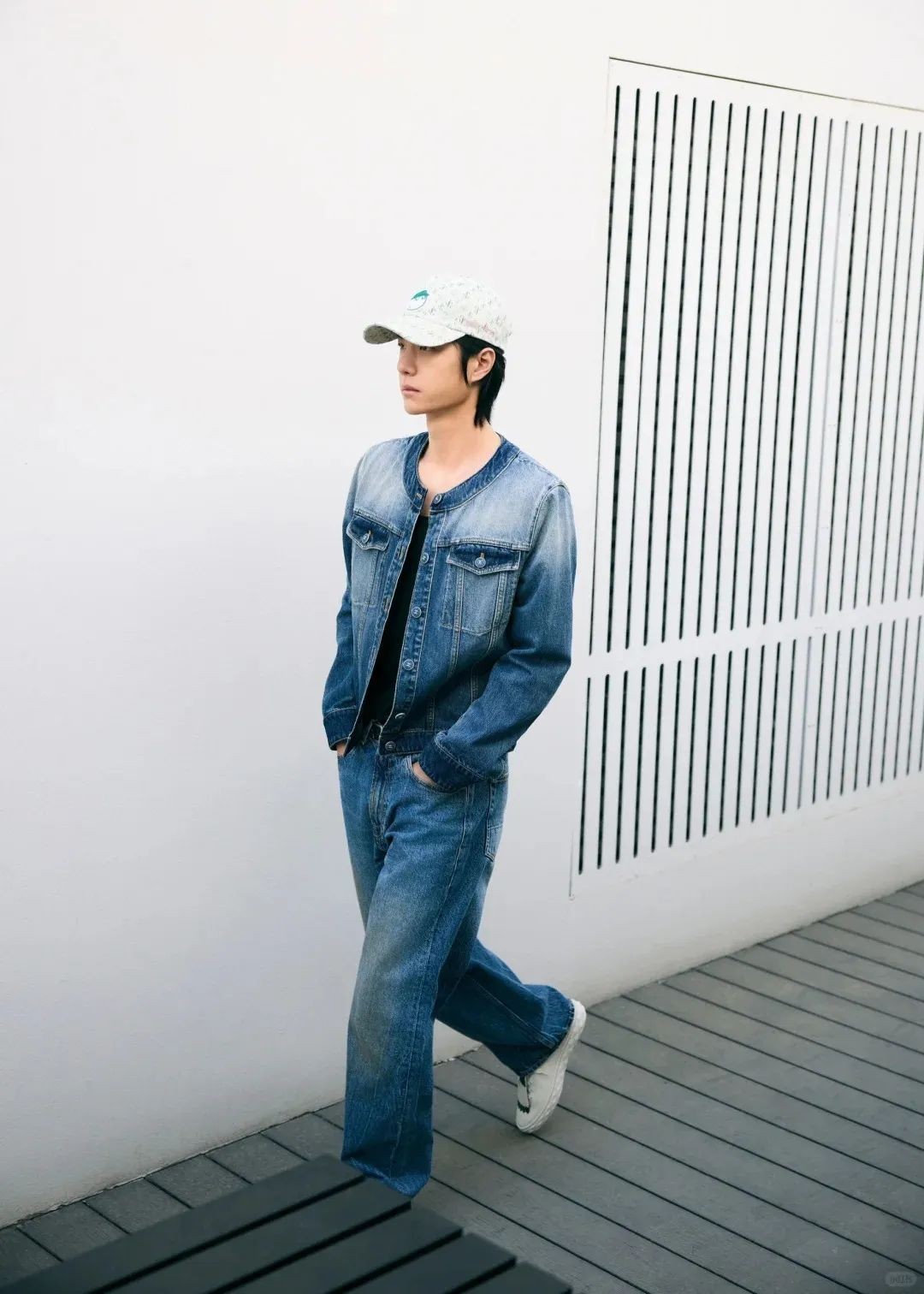 教你低门槛复制宋威龙张凌赫的“牛仔氛围感”穿搭秘诀！