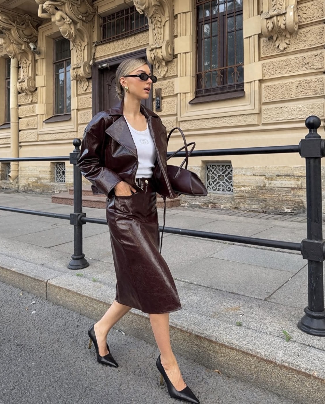 一秒入秋｜ins博主lizarudkevich的12套秋日复古穿搭，高级又吸睛