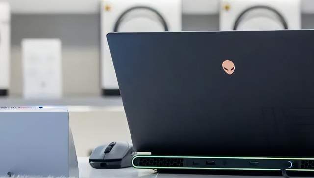 从“人手一台”到裁员求生，曾经的“PC王者”戴尔不香了？