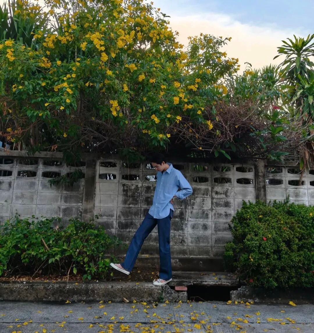 少年感永不褪色！一双复古帆布鞋是你的青春入场券。