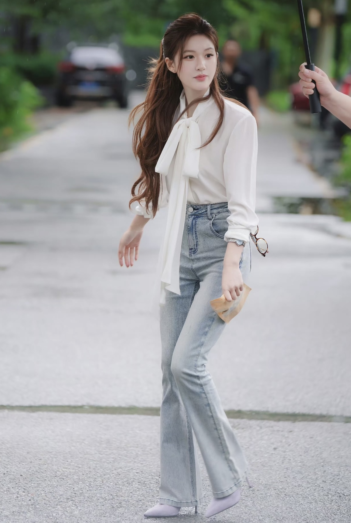 许妍的花样衣橱大放送，或休闲或温柔，每一套都超时尚