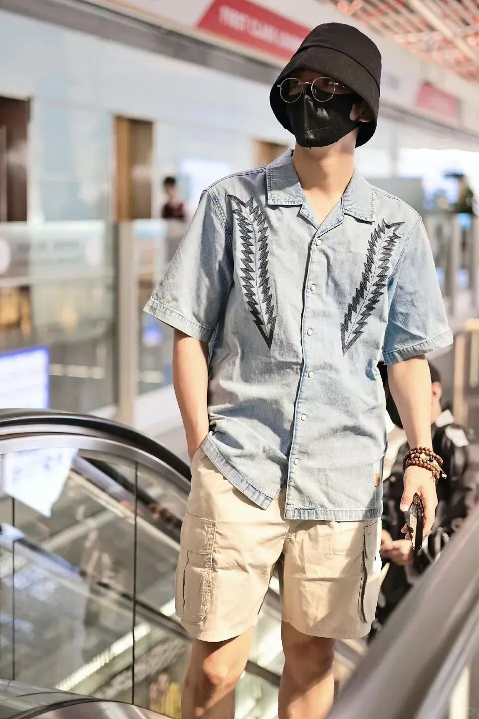 “松弛”与“邋遢”一线之隔：男生短裤品味提升搭配指南