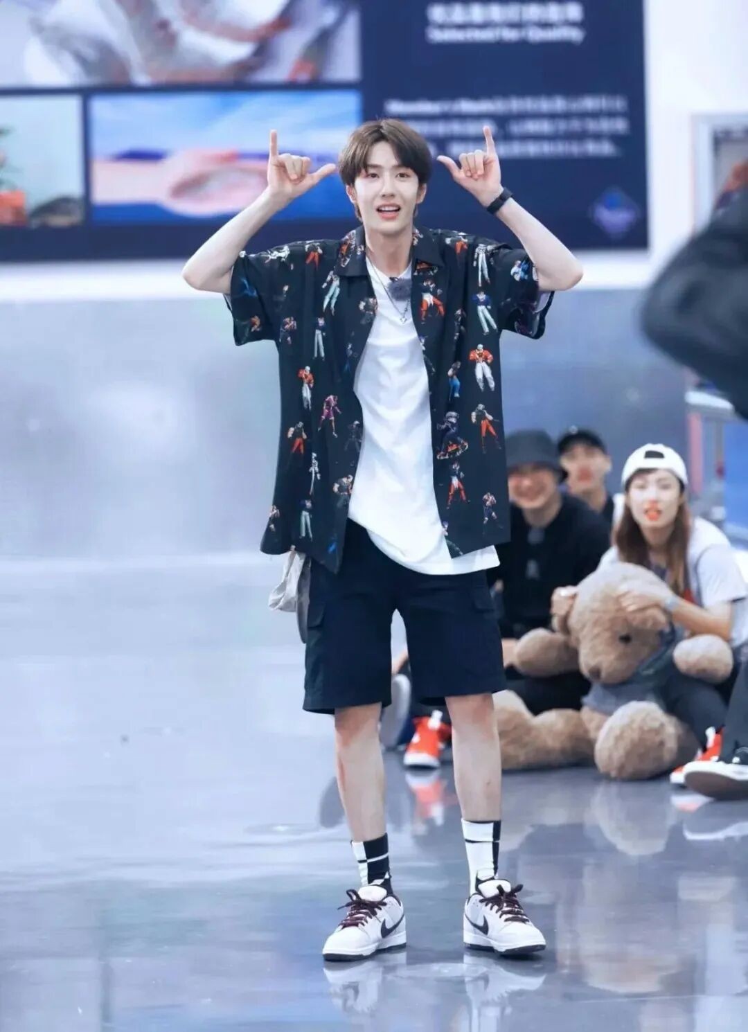 “松弛”与“邋遢”一线之隔：男生短裤品味提升搭配指南