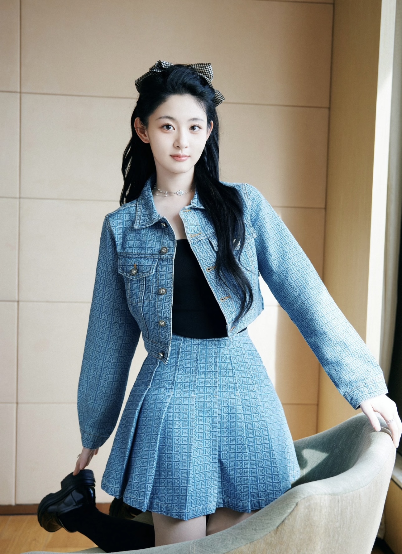 又被赵晴惊艳到了，清瘦又甜美，私服超百搭！超日常！