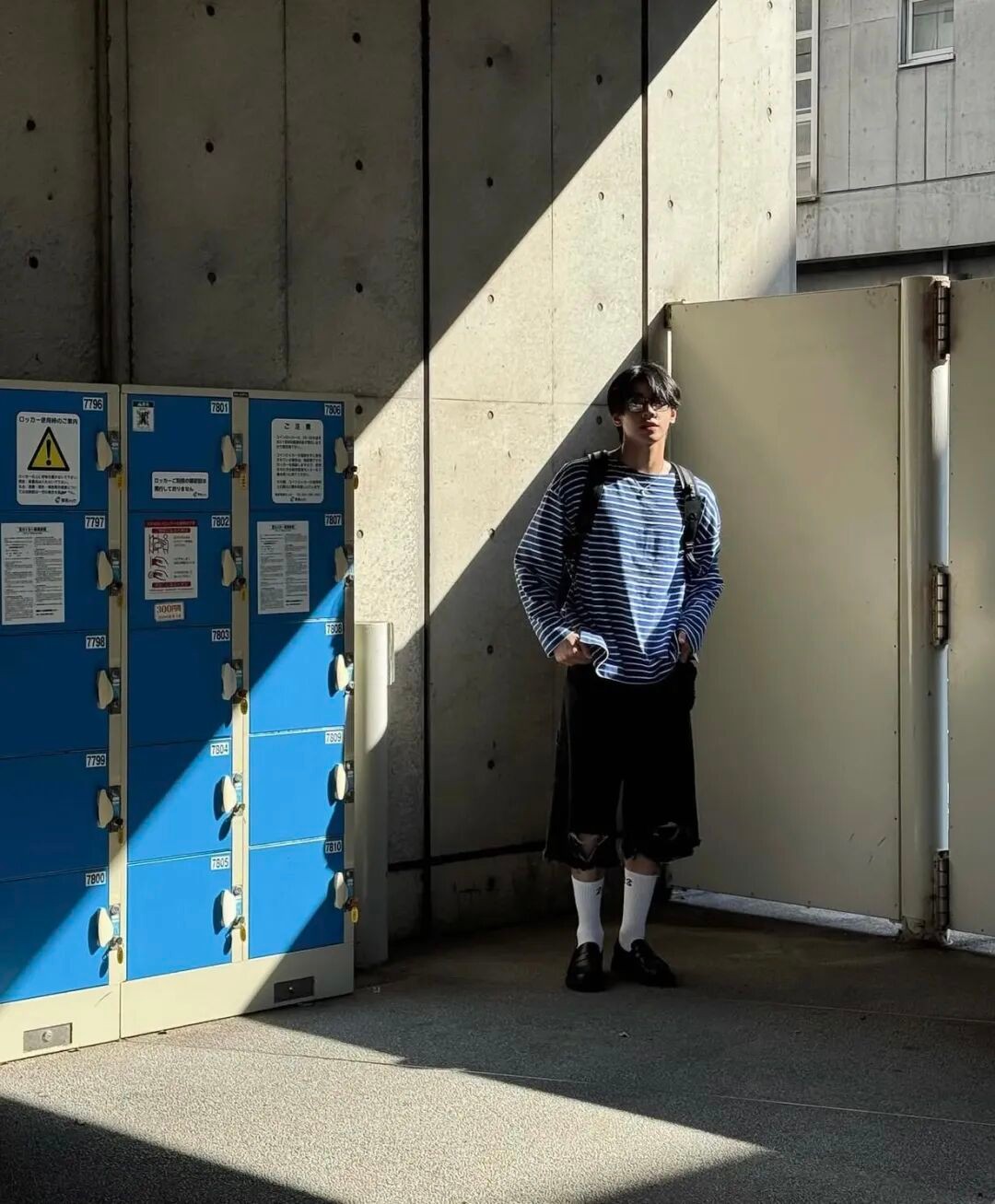 挖到宝藏了！泰国歌手Peemwasu的穿搭，简直是隐藏的时尚教科书！