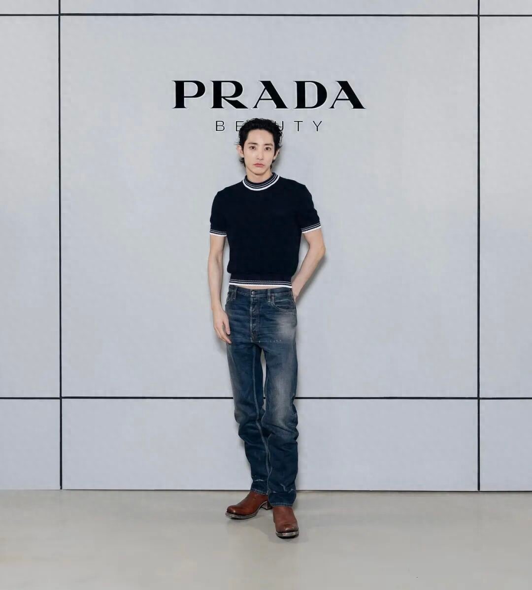 李洙赫就是大部分男生的互联网穿搭模板！你们同意吗？