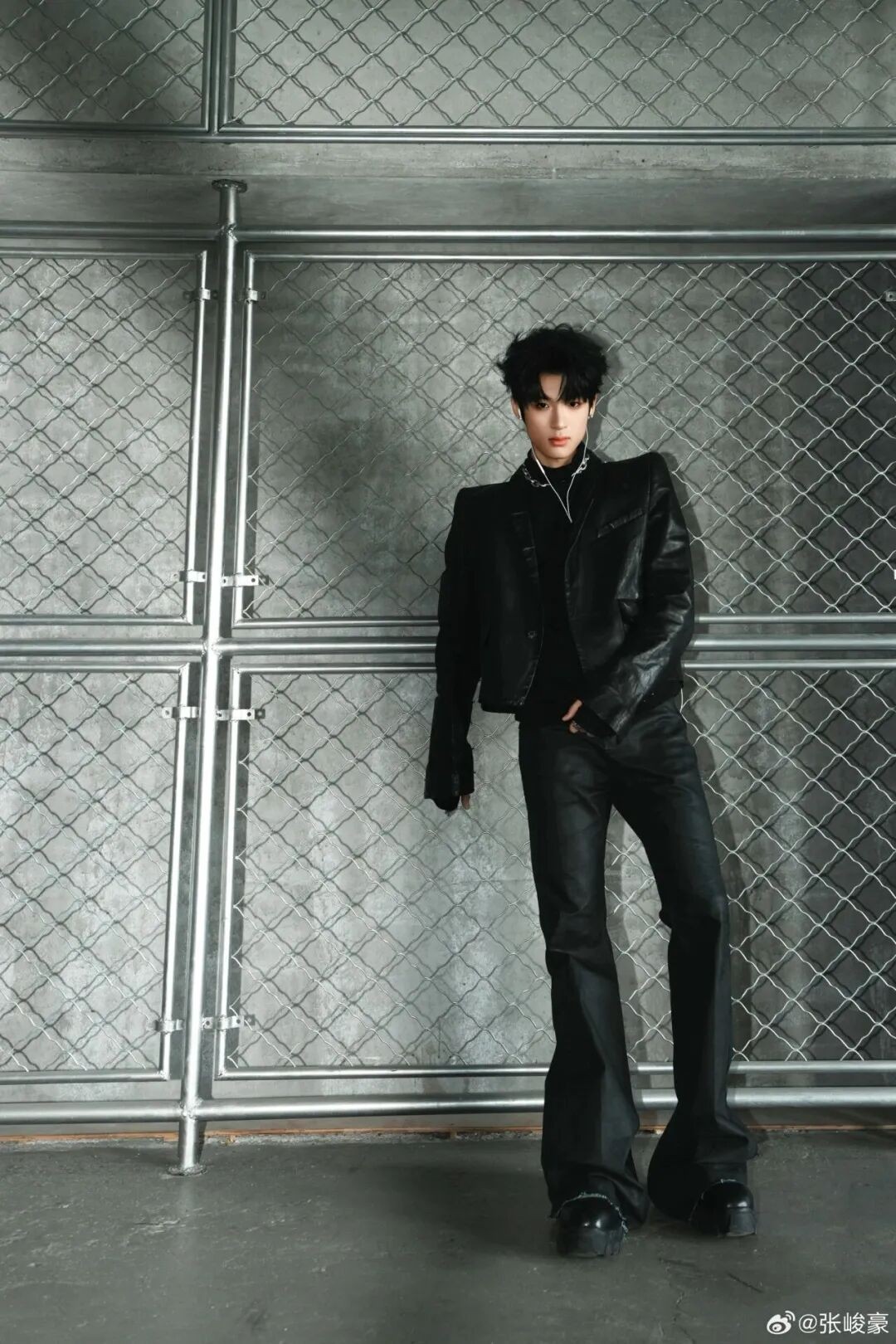 皮衣穿着法则：几条铁律，穿出“生人勿近”的顶级气场