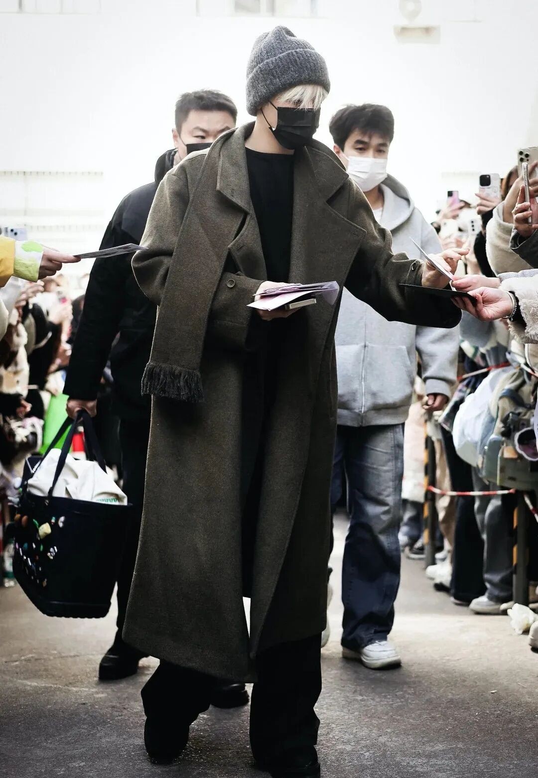 你的穿搭，暴露了你的阶层：秋冬男士质感穿搭指南，高级无需多言