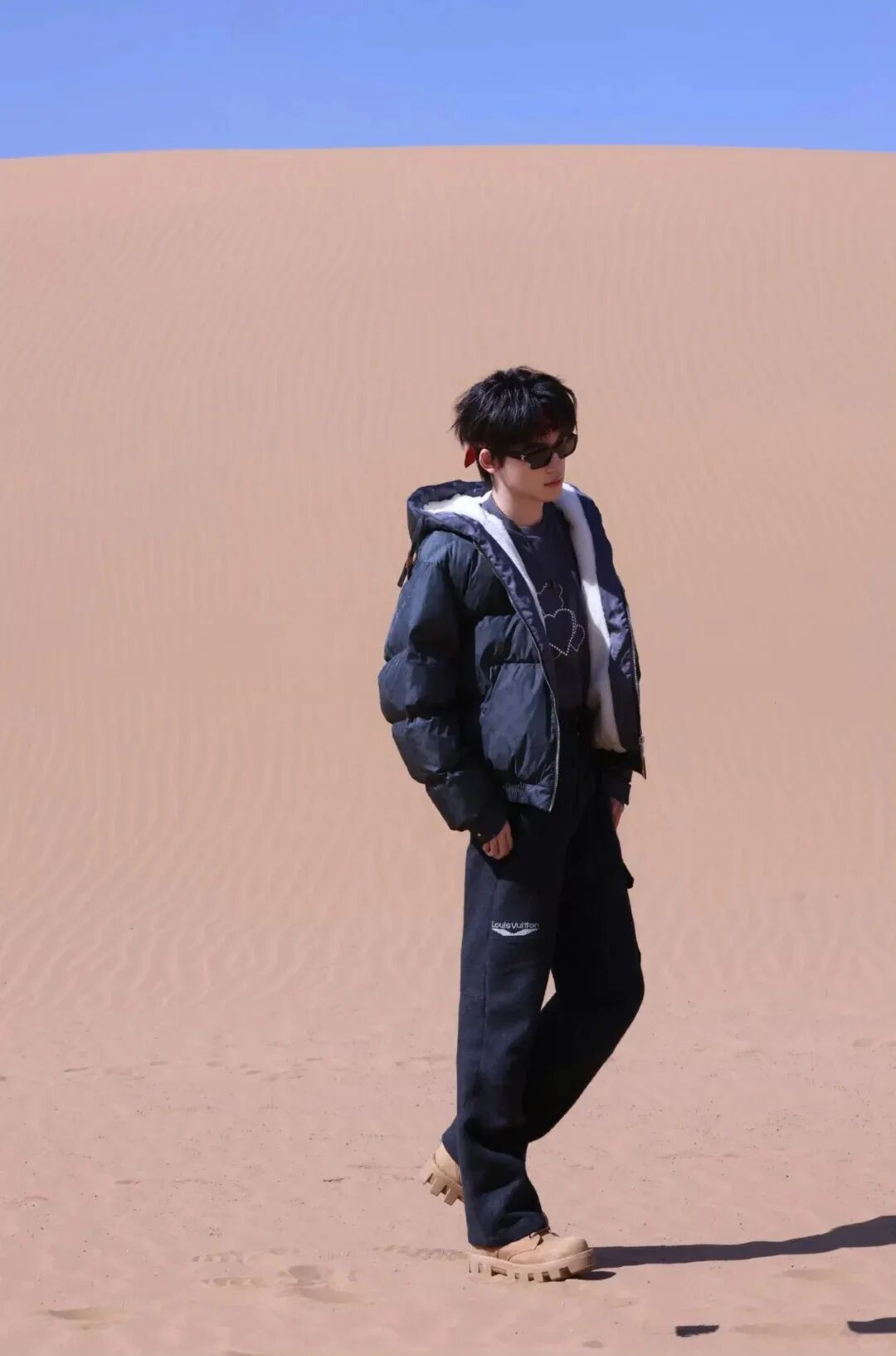 看男人先看鞋，决定男人品味层级的，是一双鞋。