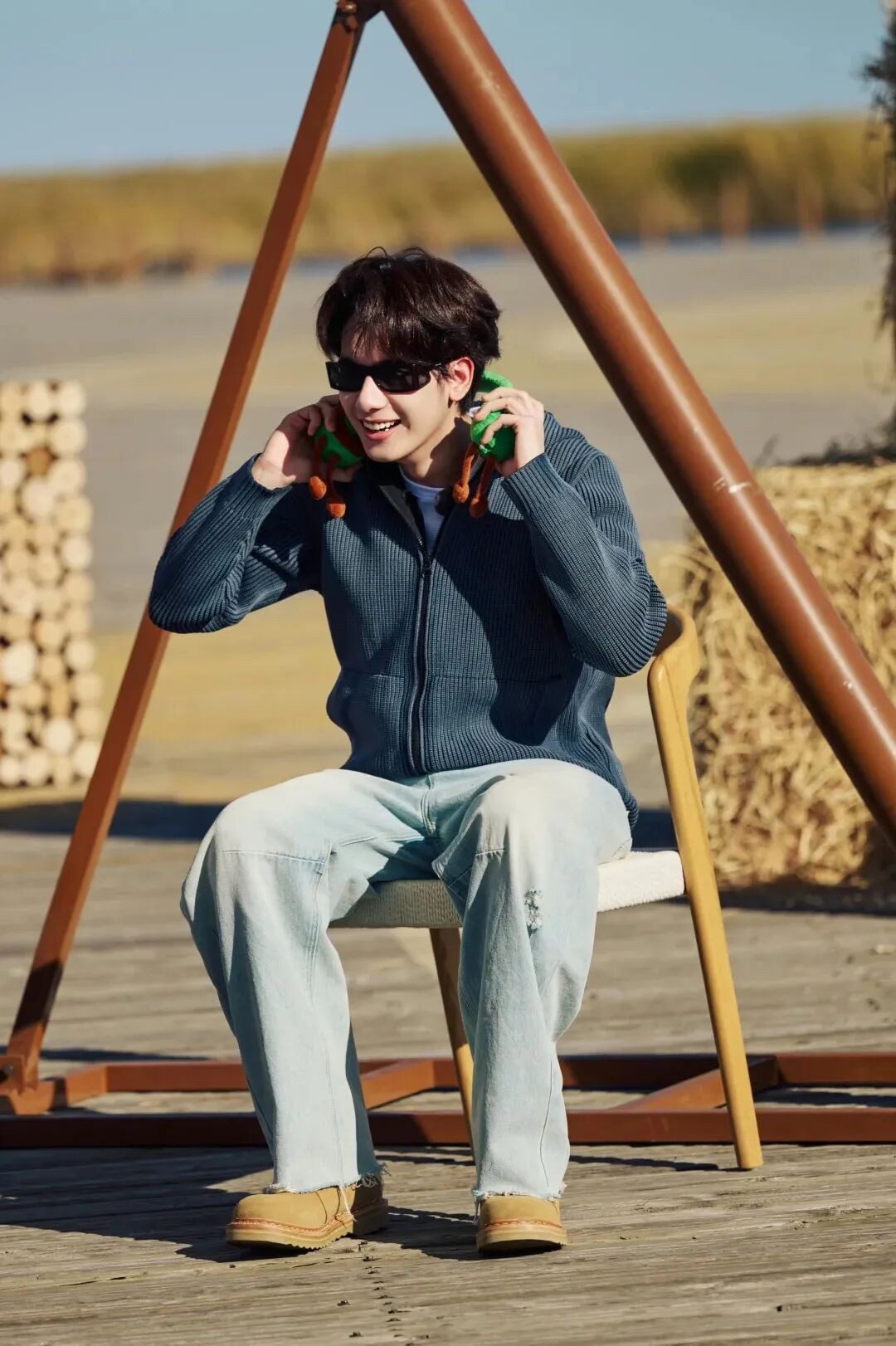 男生冬季质感穿搭指南：用精简搭配，穿出无声的高级感