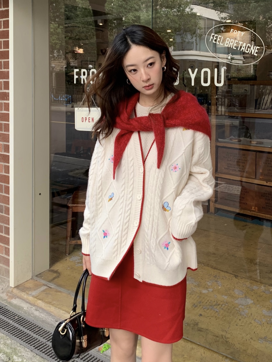 圣诞氛围感穿搭，红色、棕色复古感十足，来挑一套过节吧