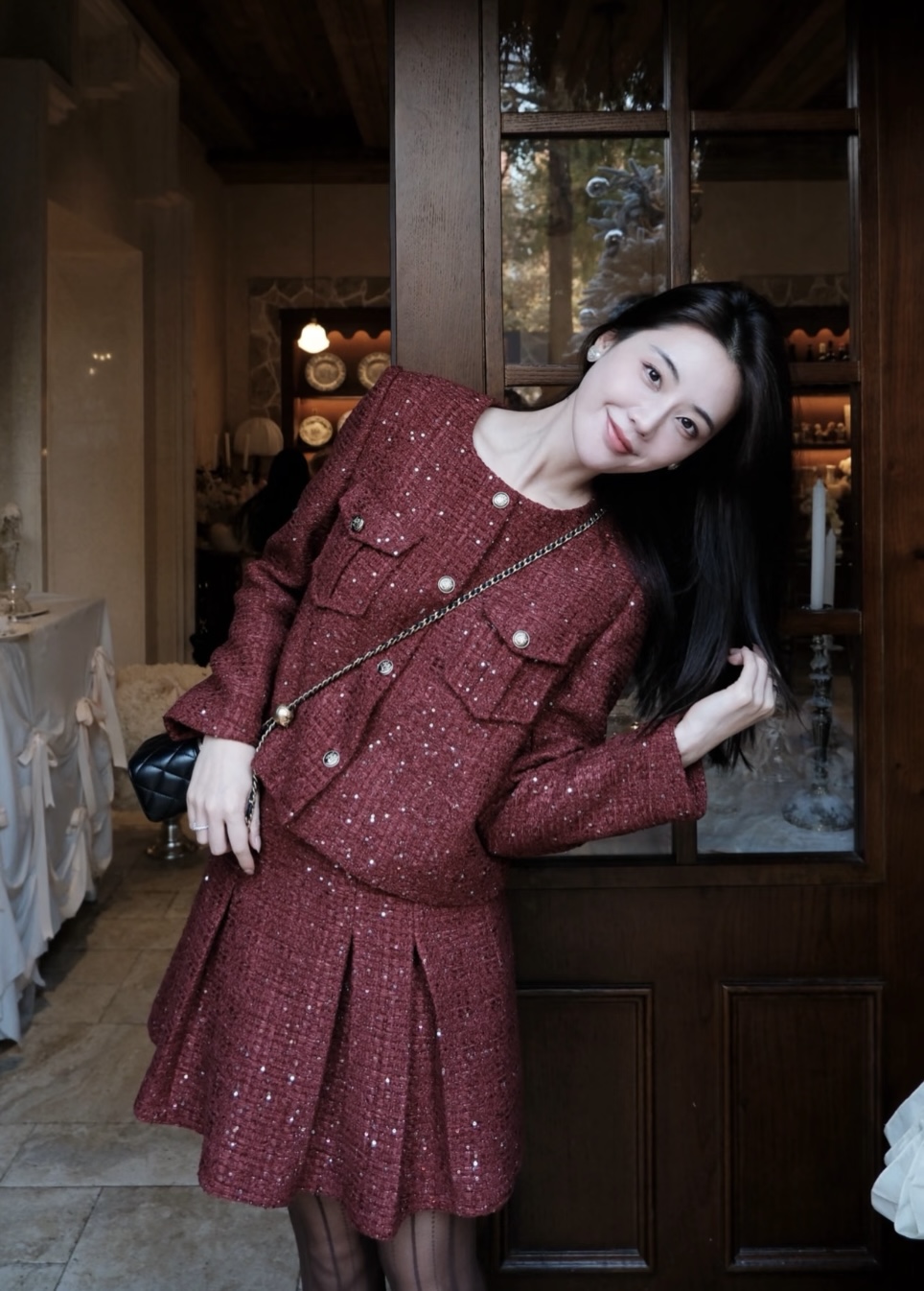 圣诞氛围感穿搭，红色、棕色复古感十足，来挑一套过节吧