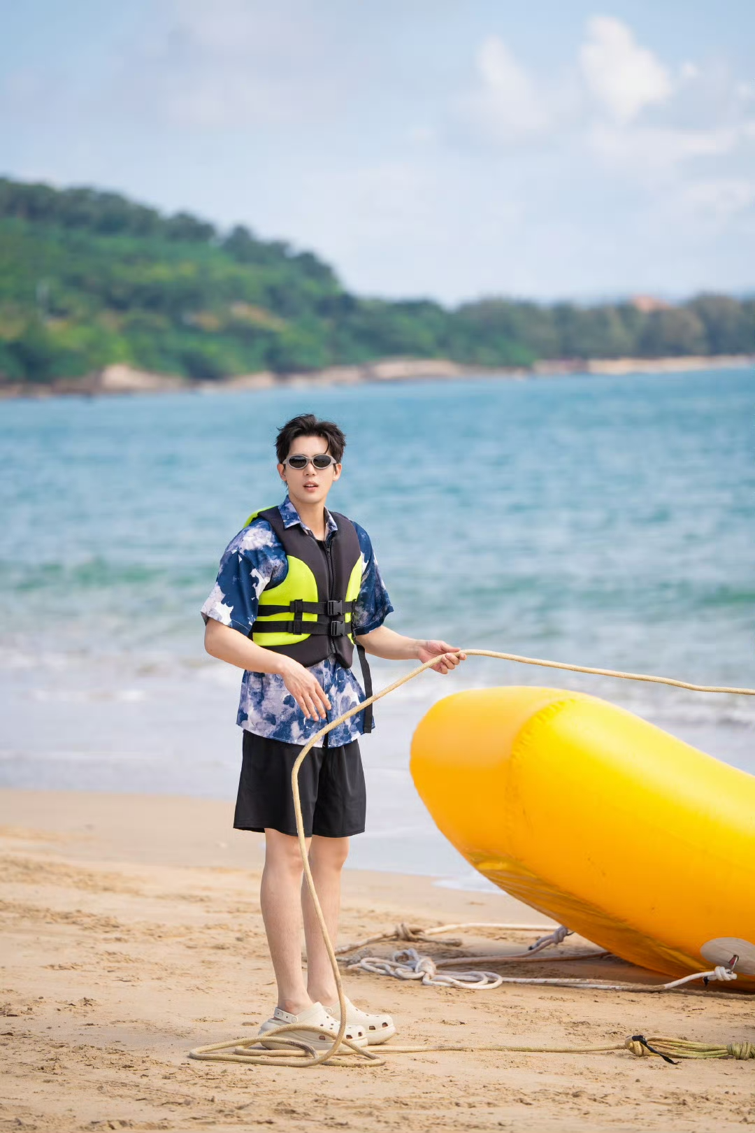 关于短袖衬衫穿搭，这就是普通男生和有品男生的区别！