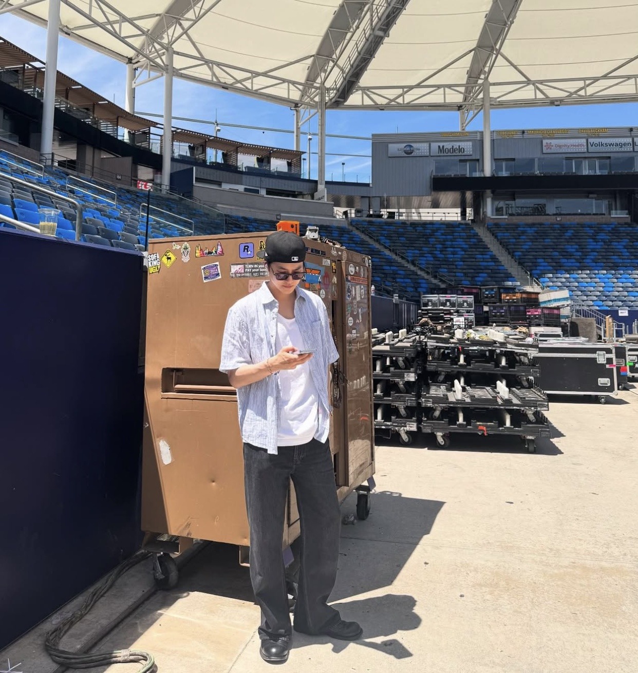 普通男生别慌！短袖衬衫“逆天改命”穿搭法，让你悄悄提升颜值！