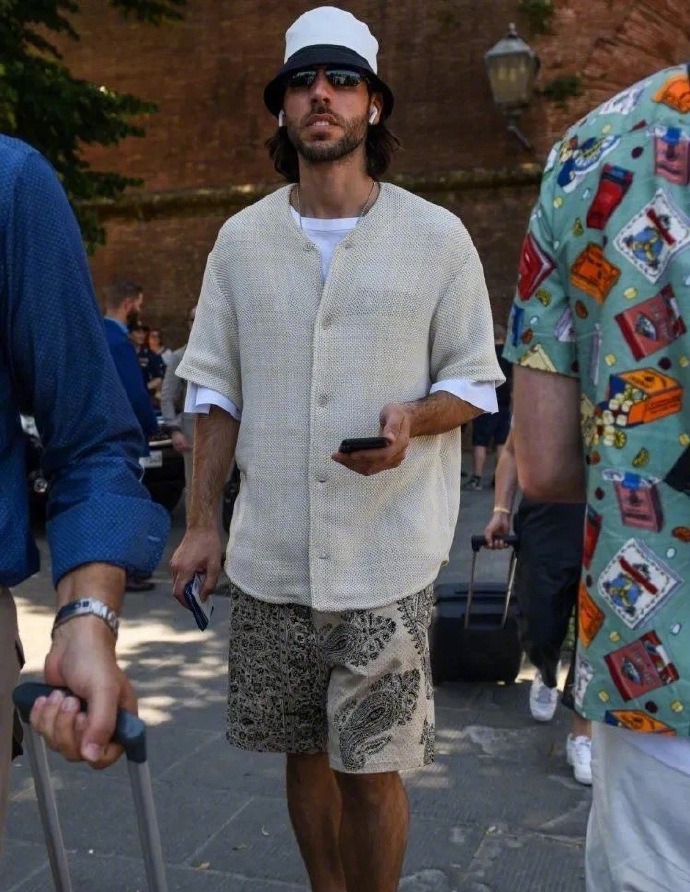 关于男生短裤这件事：有男朋友的女生请进！