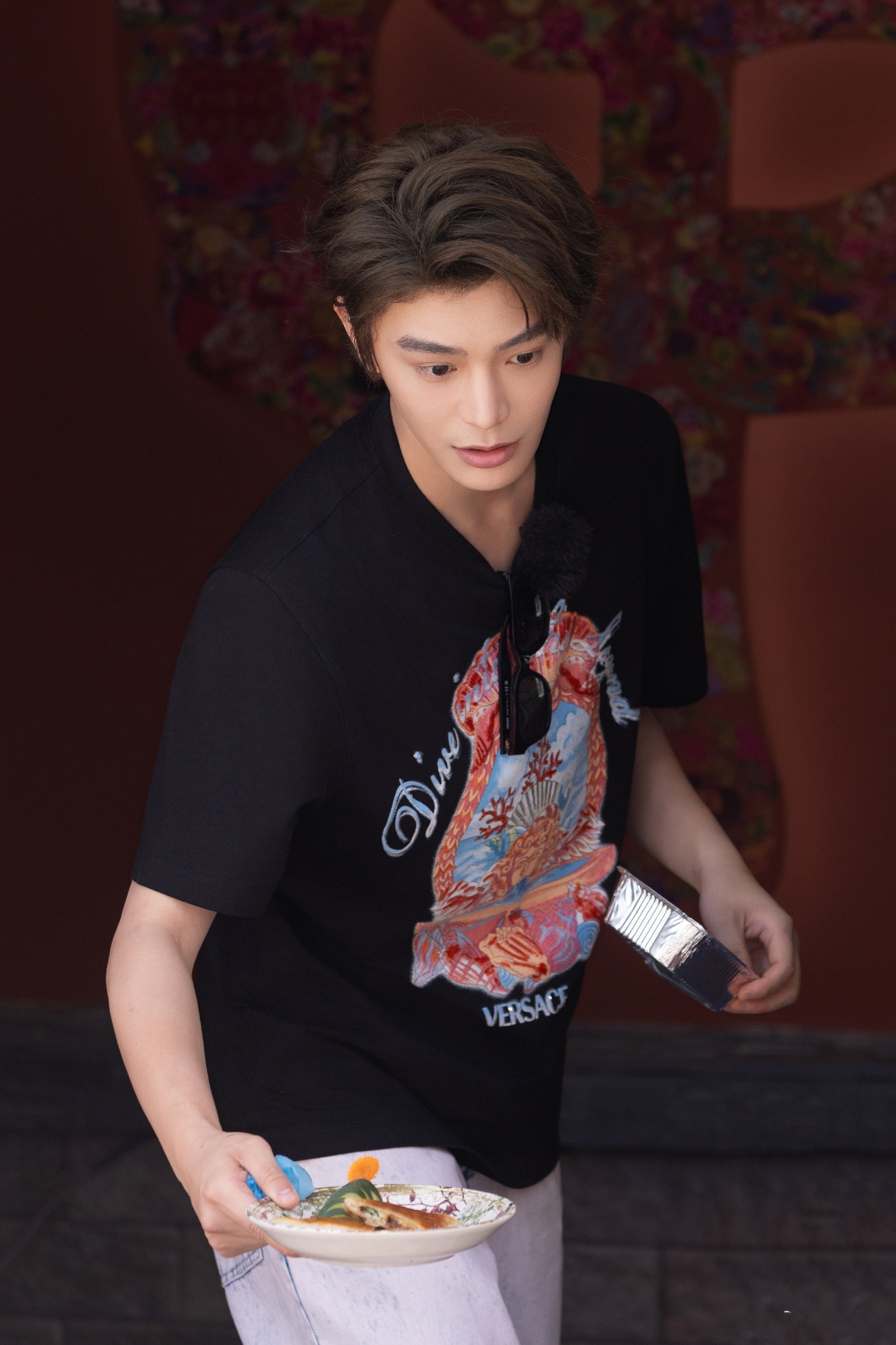 论清爽感，我只服丁禹兮！他的短袖衬衫穿搭太“洗眼睛”了！