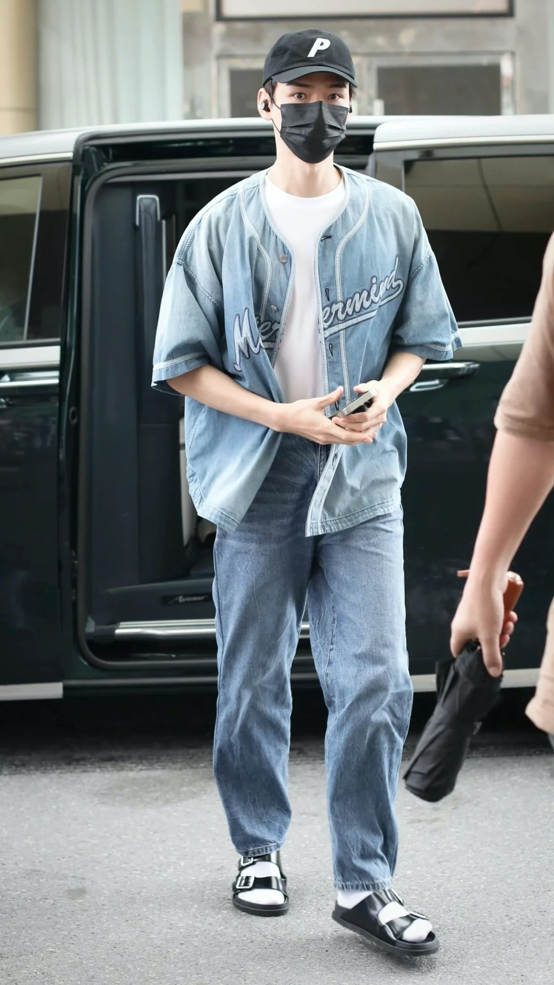 “爸味”拖鞋OUT：楼下倒垃圾穿法进阶潮男出街穿法！