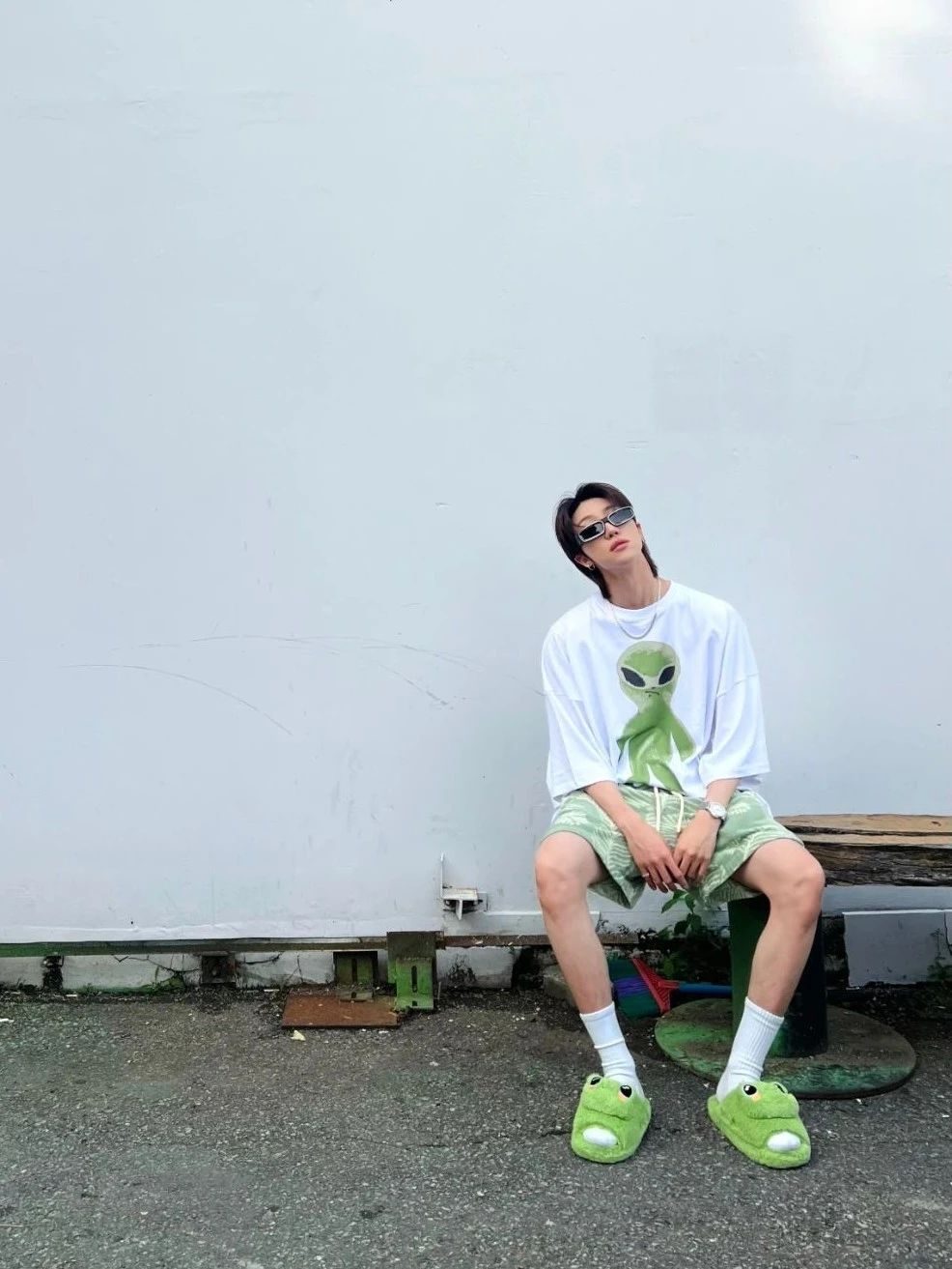 “爸味”拖鞋OUT：楼下倒垃圾穿法进阶潮男出街穿法！