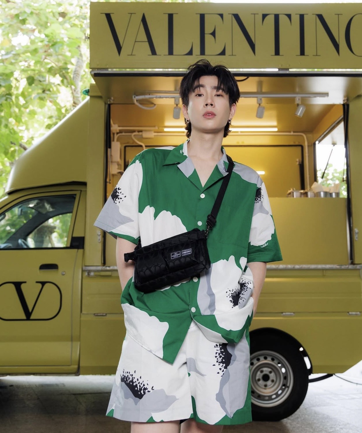 男生彩色避雷指南：夏天别再穿成“行走的西瓜”了！