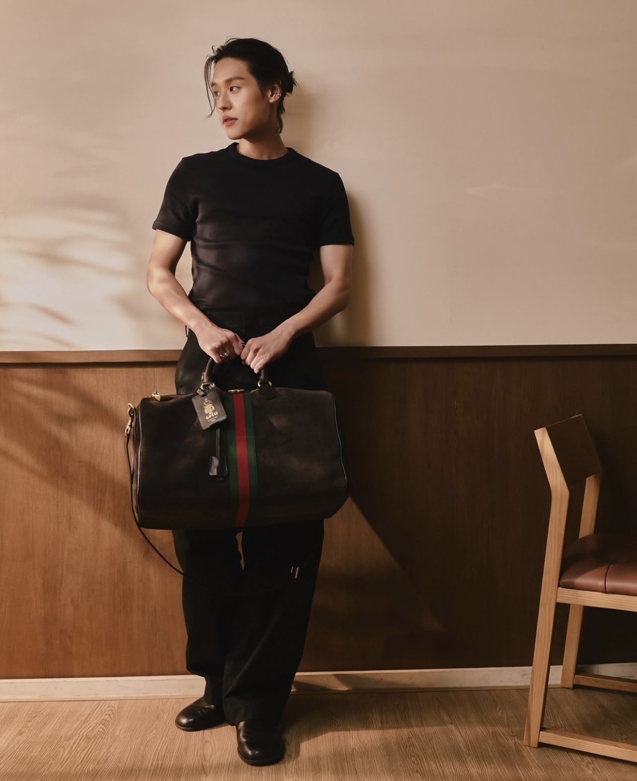 松弛不随意，精致不刻意，扒一扒泰国男星BK的穿搭精髓！