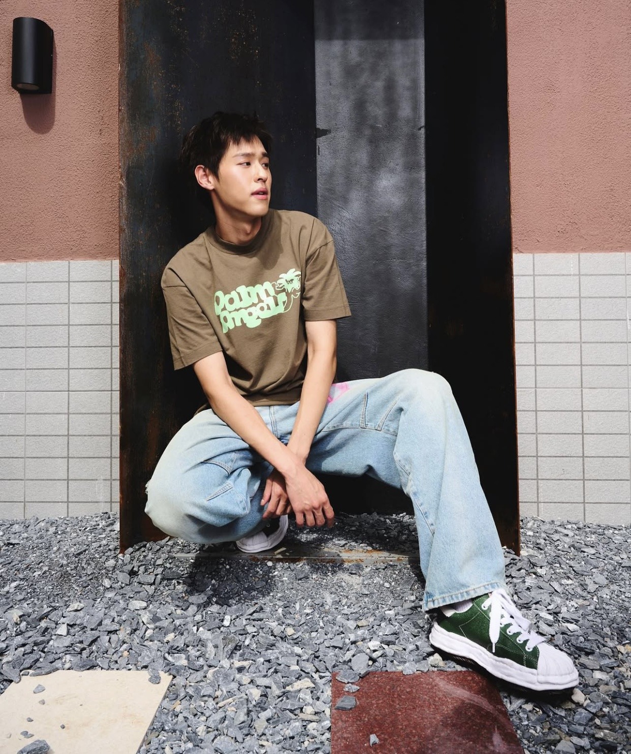 松弛不随意，精致不刻意，扒一扒泰国男星BK的穿搭精髓！