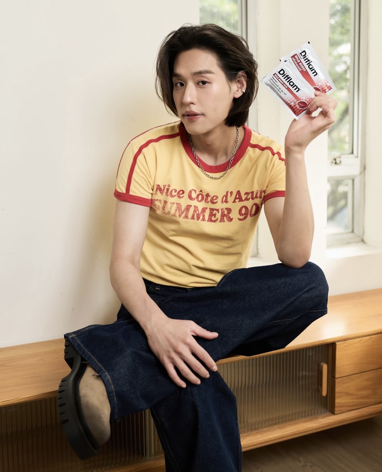 松弛不随意，精致不刻意，扒一扒泰国男星BK的穿搭精髓！