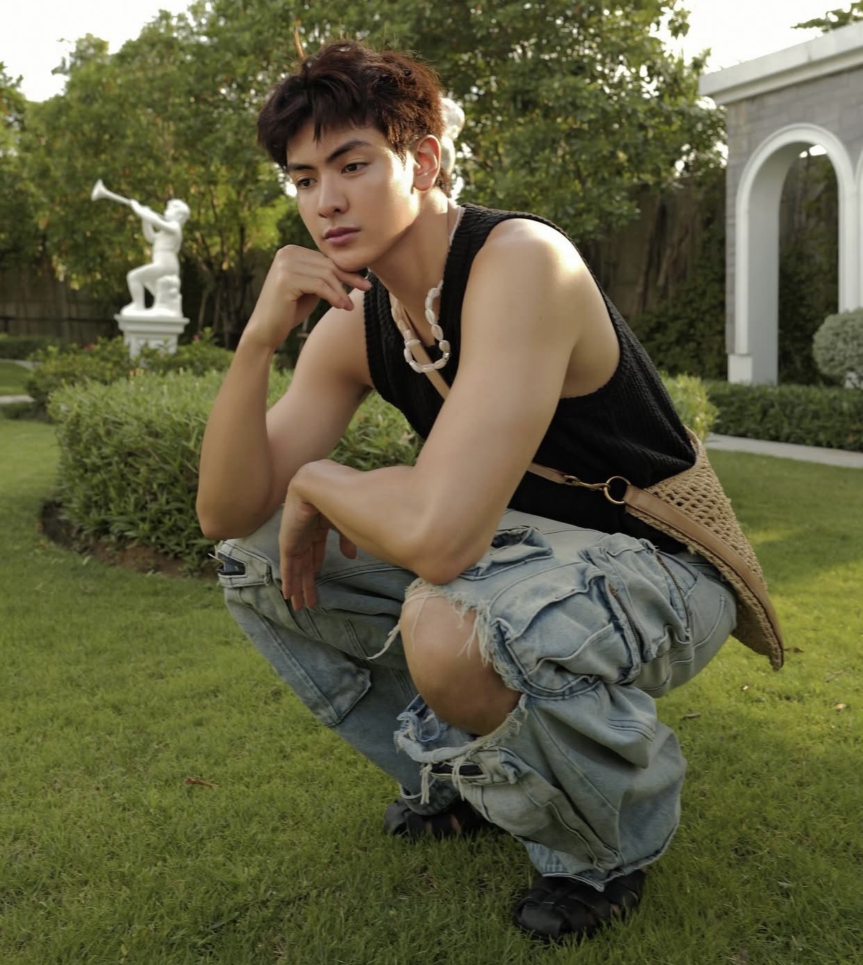 男生衣柜里的“反骨”：不会穿破洞牛仔，怎么敢说有个性？