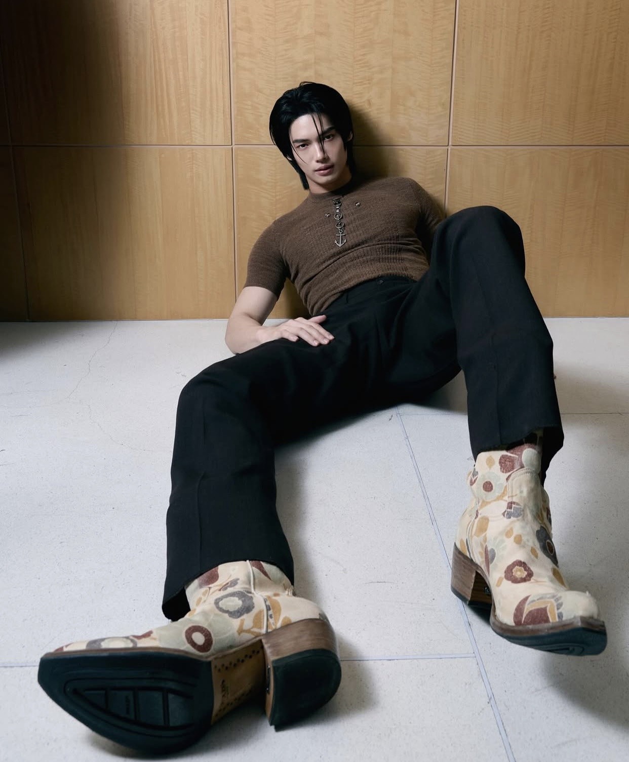 这才是真男人该有的样子！简约、干练、率性，一条西裤全搞定