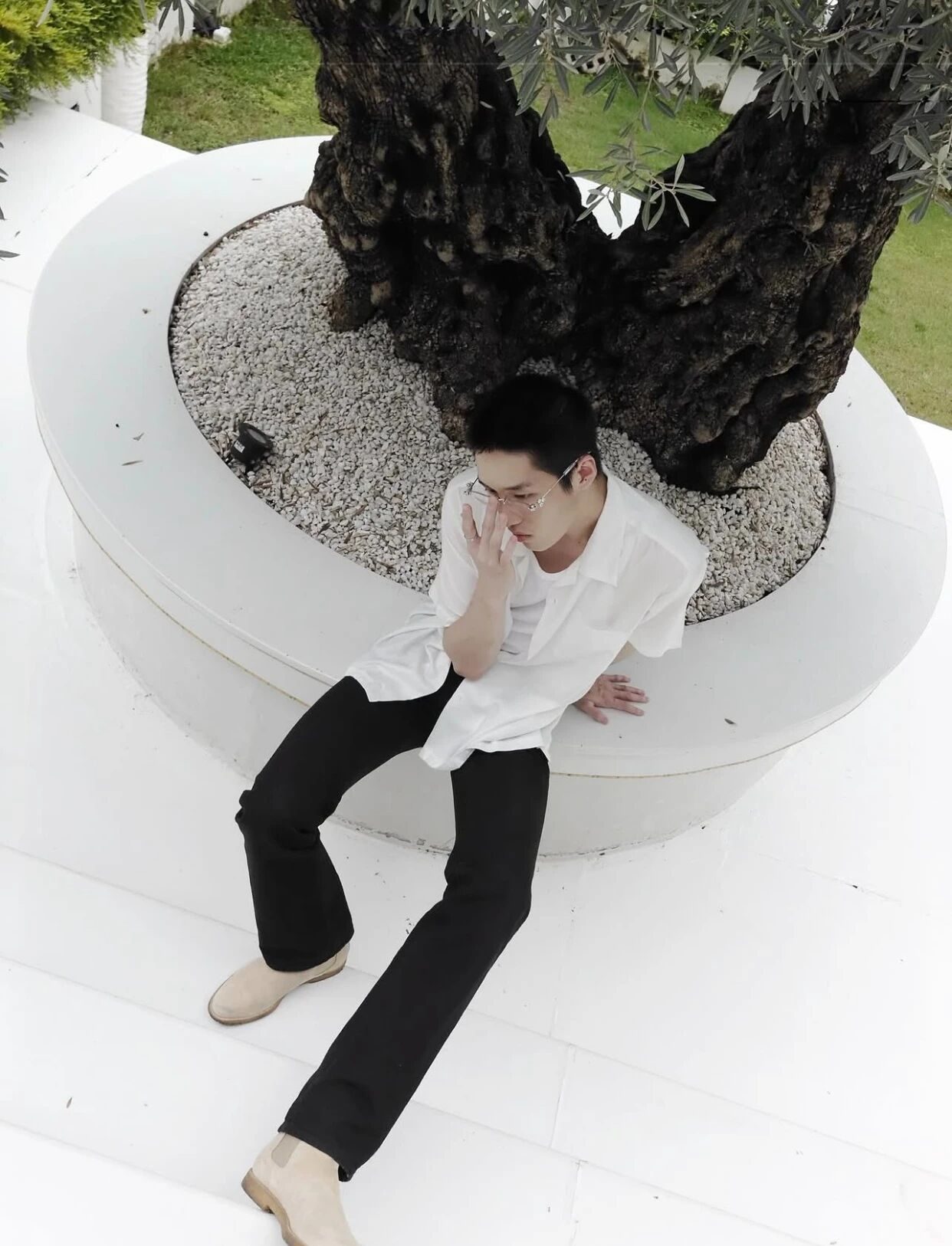 一条牛仔裤的逆袭：换件上衣，从大叔变学长。