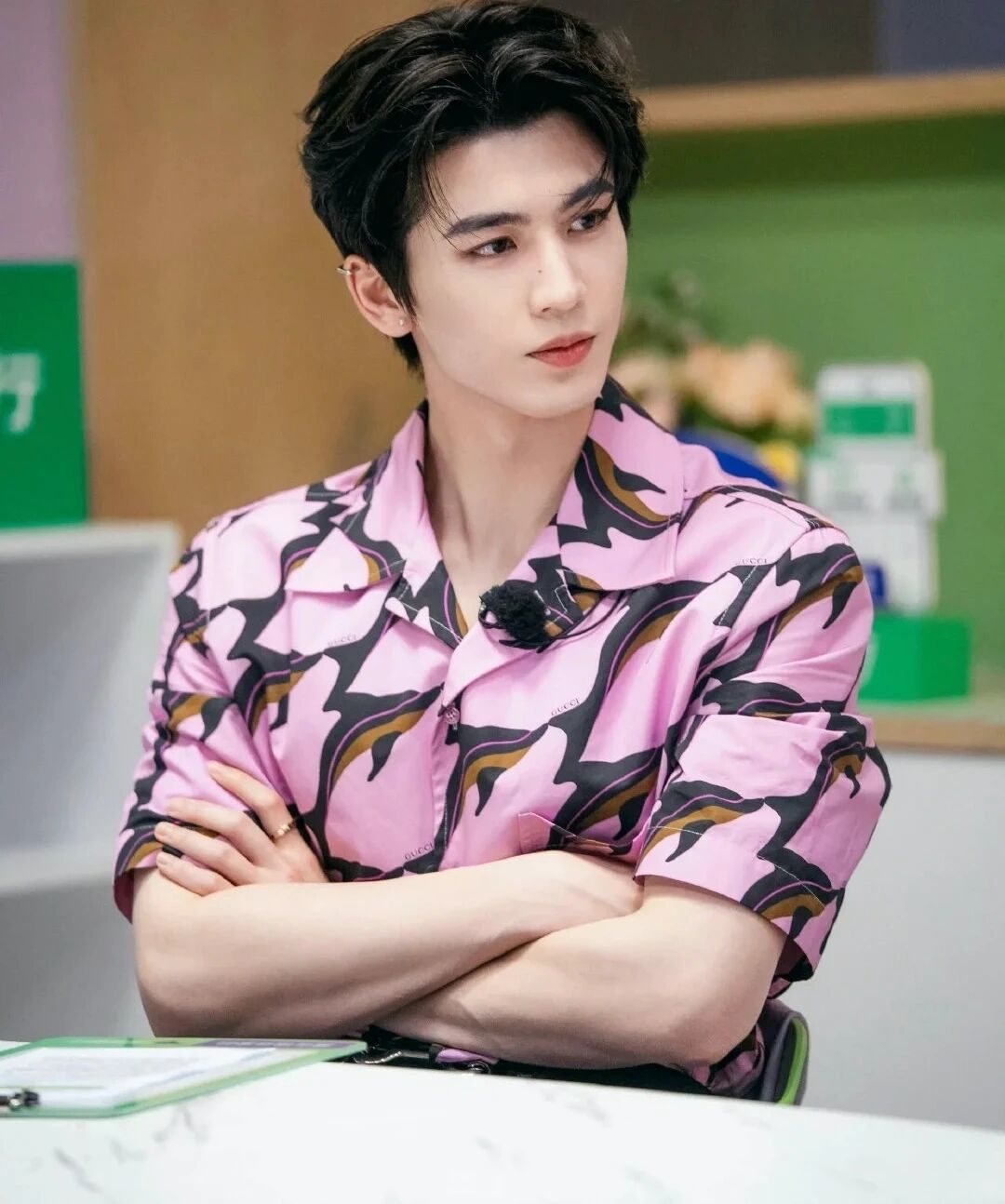 T恤：我可以很普通，但我的主人不行，显眼包穿搭了解下！