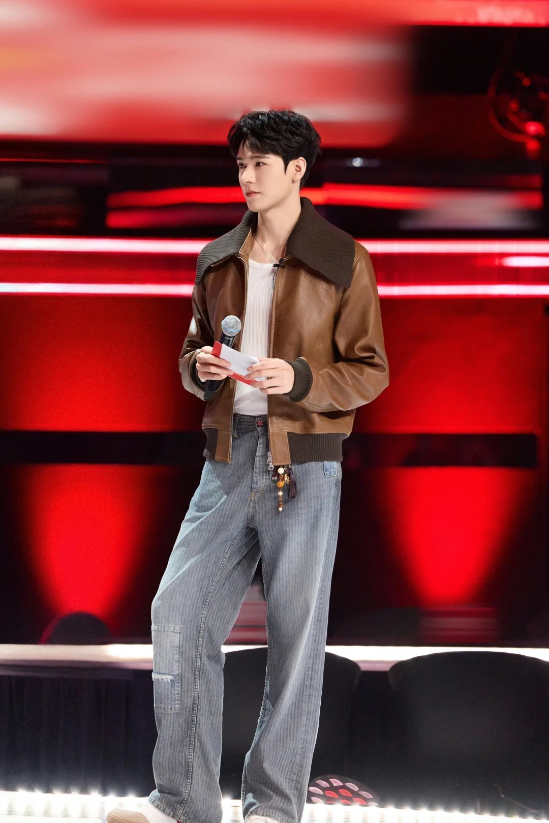 穿搭警告：男生搭配中要是带这些元素，回头率可能会过高。