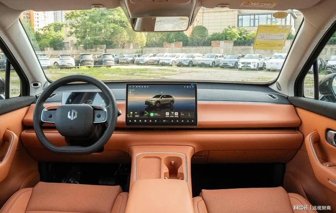 去年卖了近30万辆车的零跑，除了价格优势还有什么？