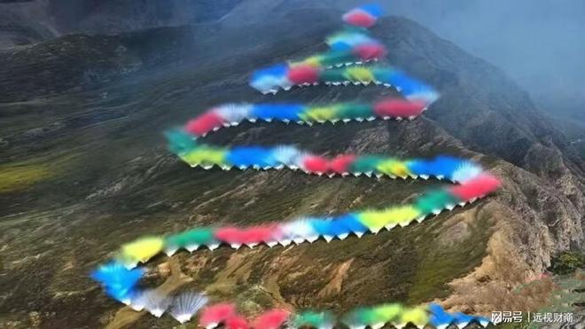 52秒用125亿买单，安踏上演史上最贵“烟花秀”