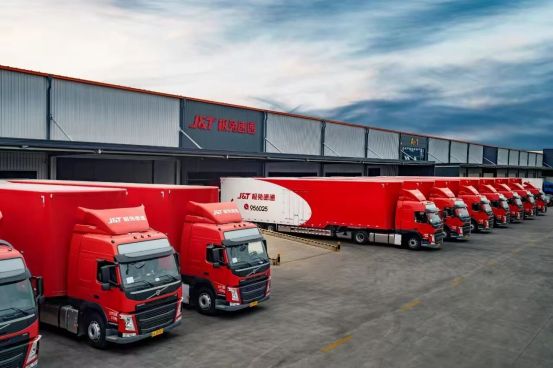 “卷”出火花的快递行业,极兔凭什么半年净利润增长147%?